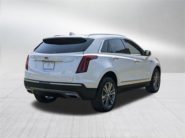 new 2025 Cadillac XT5 car, priced at $55,610