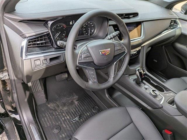 new 2025 Cadillac XT5 car, priced at $55,309