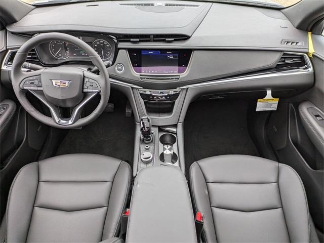 new 2025 Cadillac XT6 car, priced at $52,985