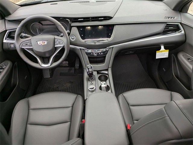 new 2025 Cadillac XT6 car, priced at $53,884