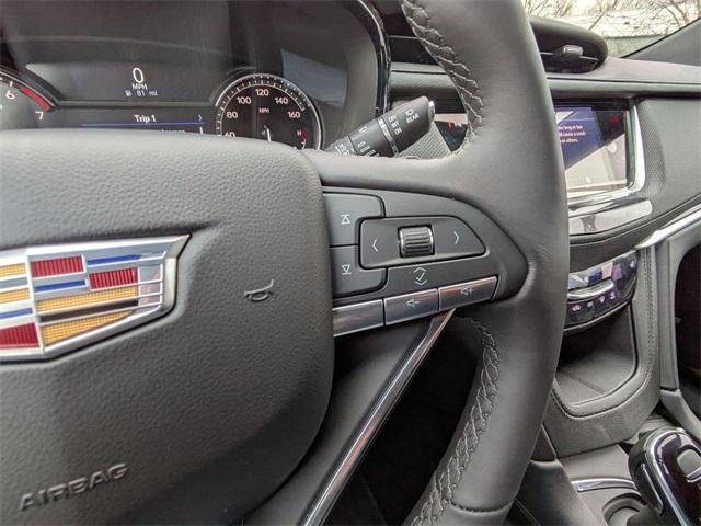 new 2025 Cadillac XT6 car, priced at $53,884