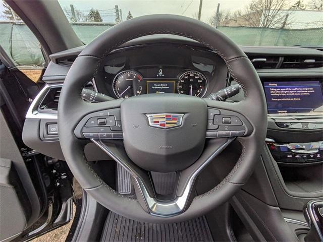 new 2025 Cadillac XT6 car, priced at $53,884