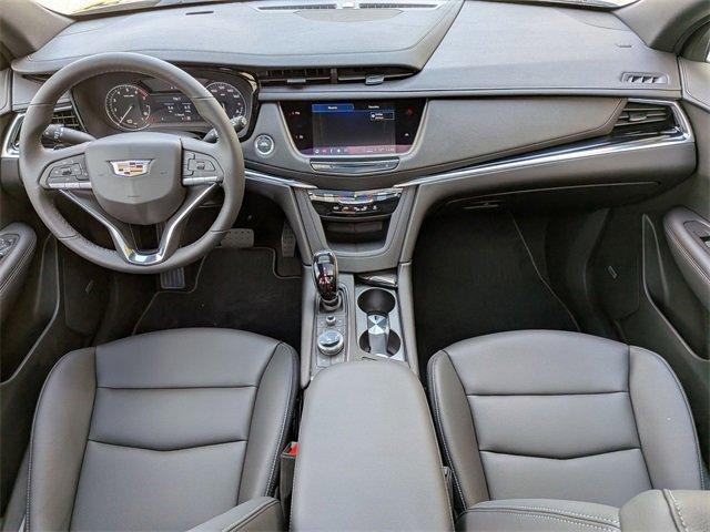 new 2025 Cadillac XT6 car, priced at $54,164