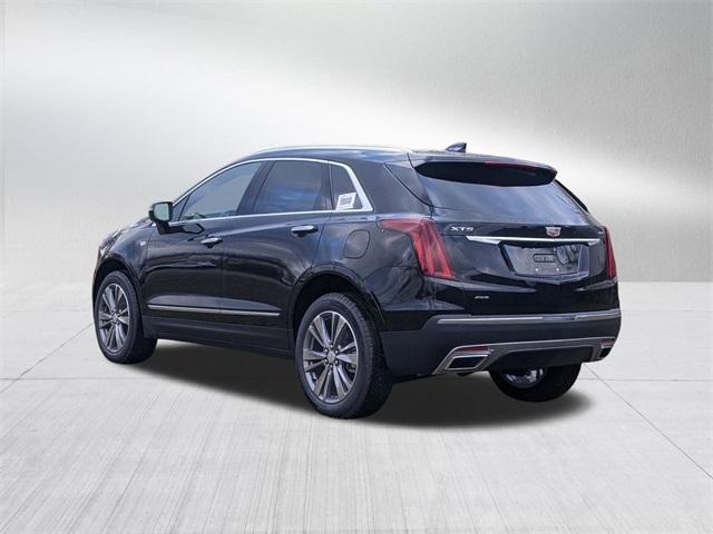 new 2025 Cadillac XT5 car, priced at $56,010