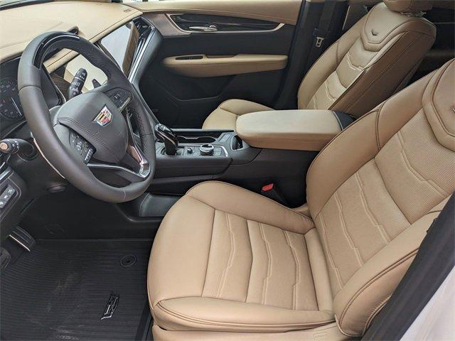 new 2025 Cadillac XT6 car, priced at $77,864