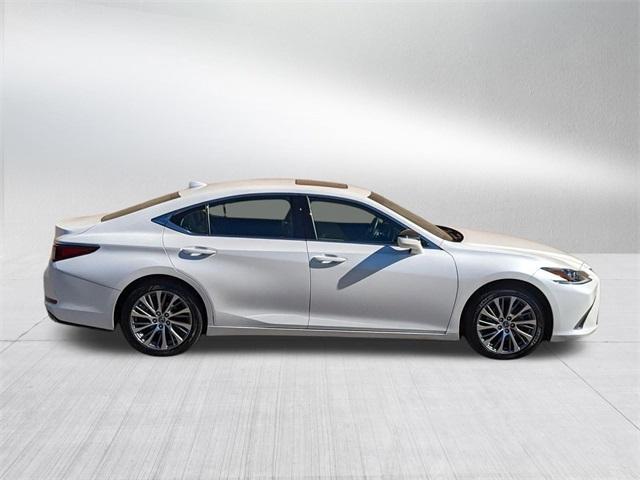 used 2019 Lexus ES 350 car, priced at $25,827