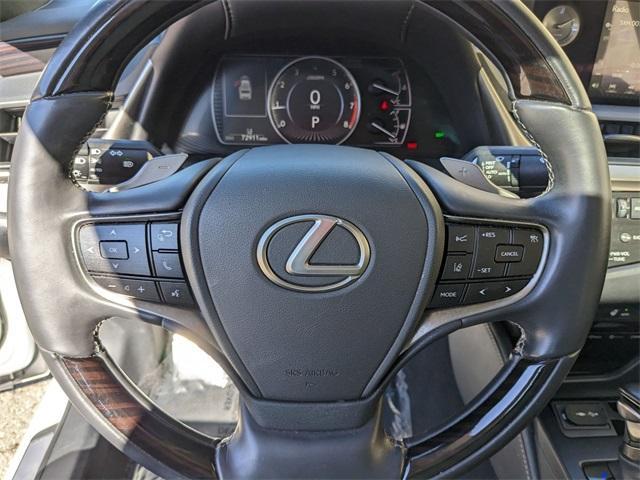 used 2019 Lexus ES 350 car, priced at $25,827