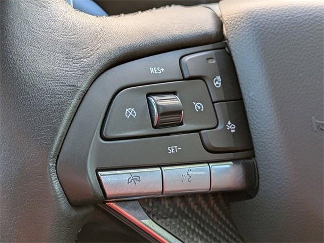 used 2024 Cadillac XT6 car, priced at $47,995