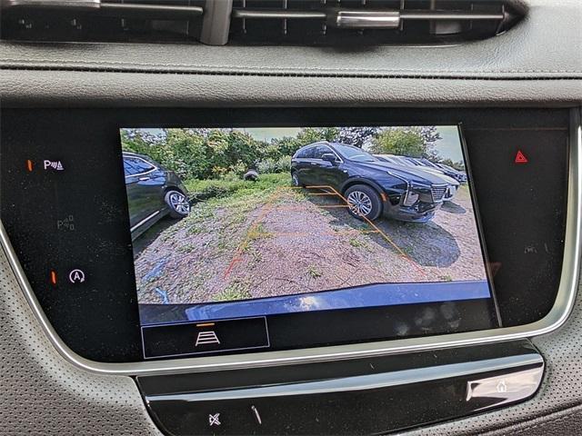 new 2025 Cadillac XT5 car, priced at $54,010