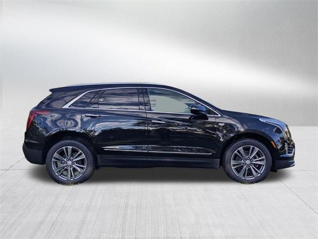 new 2025 Cadillac XT5 car, priced at $55,010