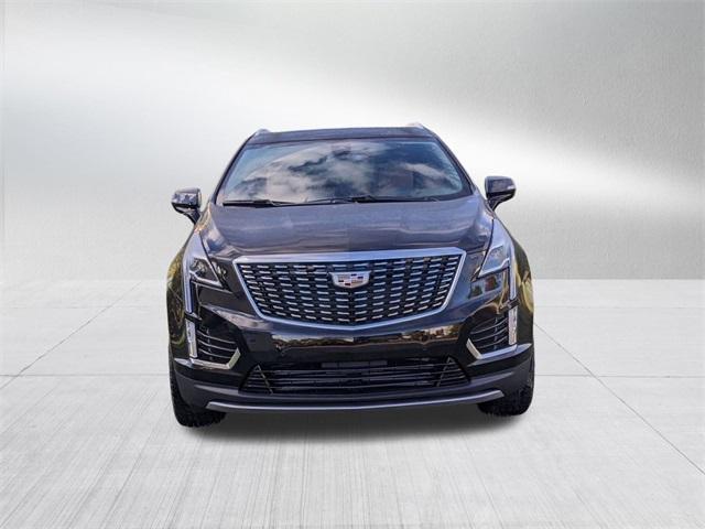 new 2025 Cadillac XT5 car, priced at $55,010