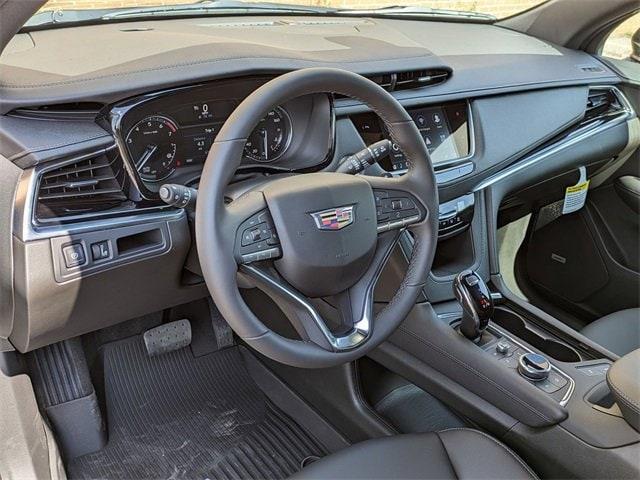new 2025 Cadillac XT6 car, priced at $54,289