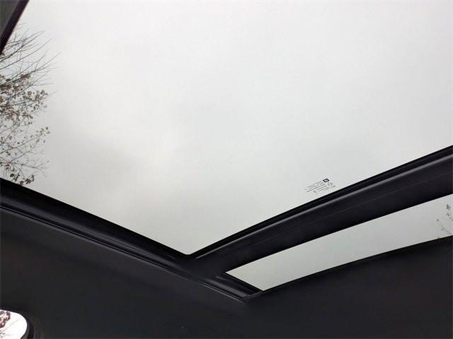 used 2024 Cadillac XT6 car, priced at $33,495