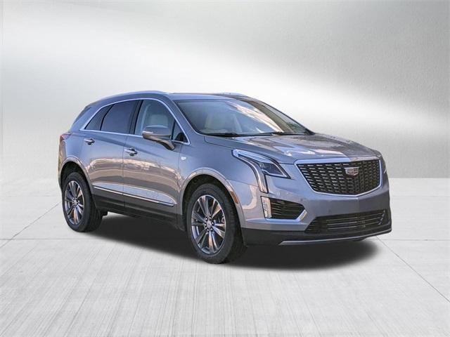 new 2025 Cadillac XT5 car, priced at $55,684