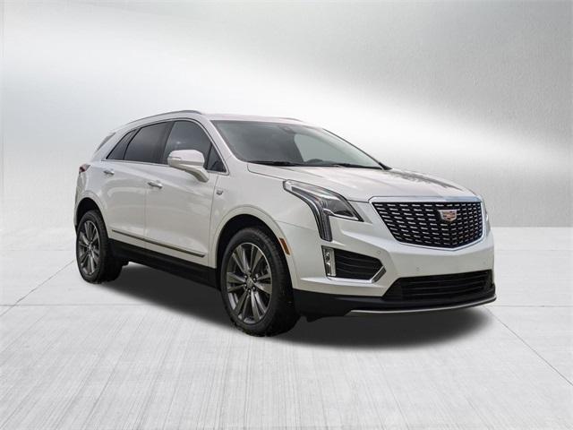 new 2025 Cadillac XT5 car, priced at $55,610