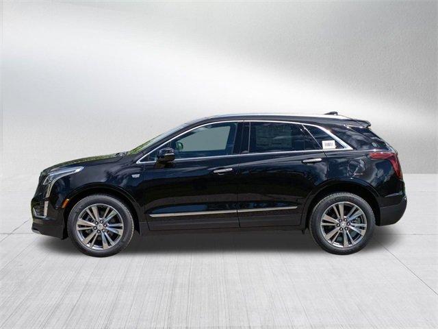 new 2025 Cadillac XT5 car, priced at $55,409