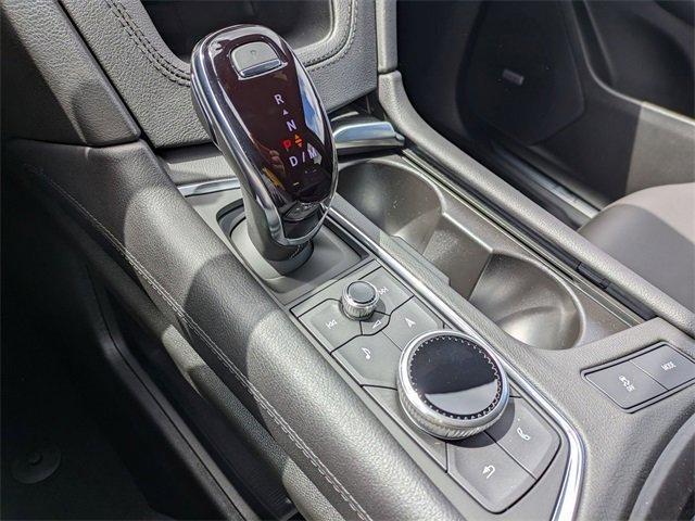 new 2025 Cadillac XT5 car, priced at $55,409