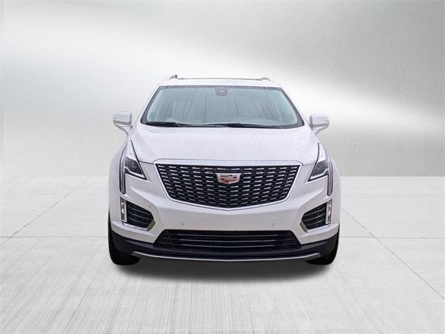 new 2025 Cadillac XT5 car, priced at $55,610