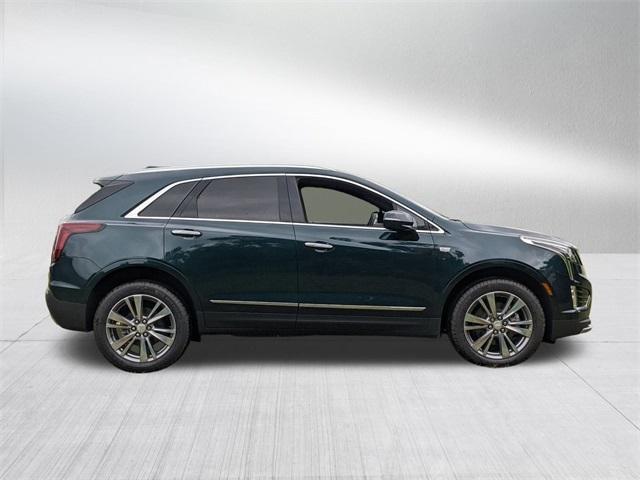 new 2025 Cadillac XT5 car, priced at $55,010