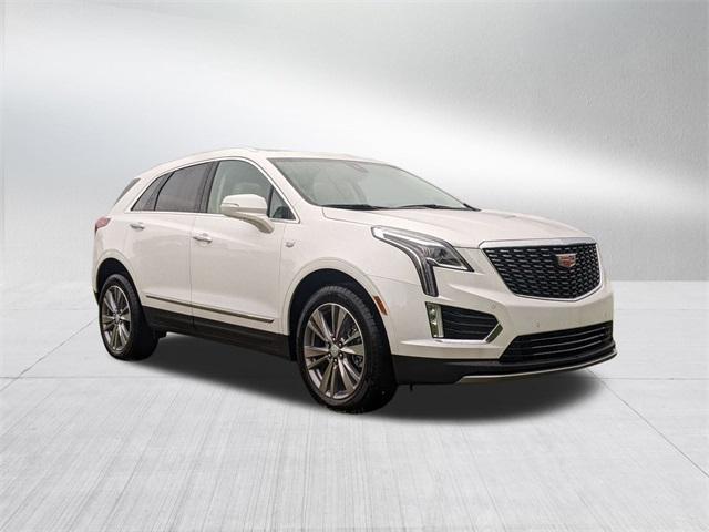 new 2025 Cadillac XT5 car, priced at $55,610