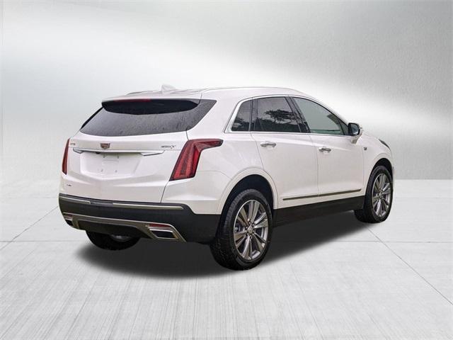 new 2025 Cadillac XT5 car, priced at $55,610