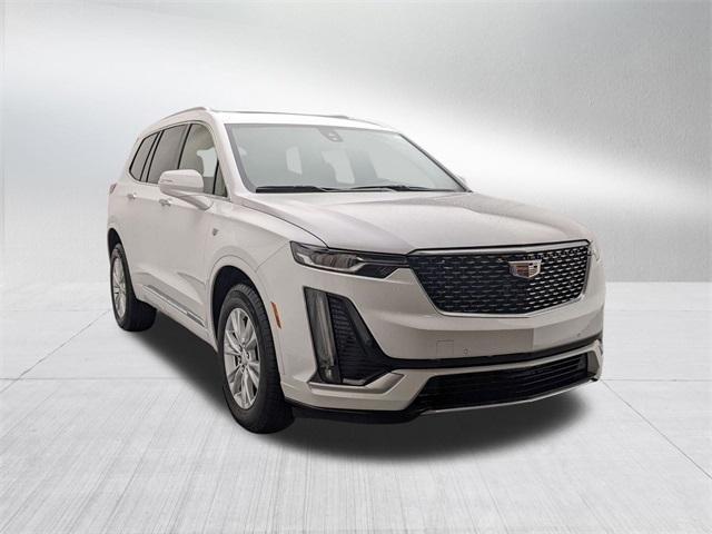 new 2025 Cadillac XT6 car, priced at $54,484