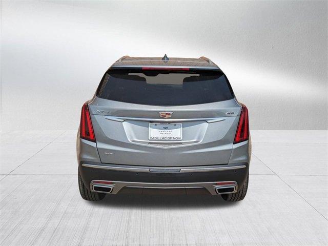 new 2025 Cadillac XT5 car, priced at $55,814