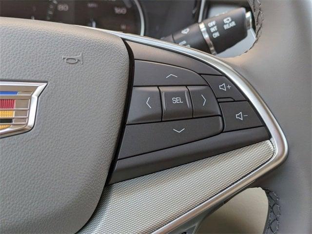 new 2025 Cadillac XT5 car, priced at $55,814