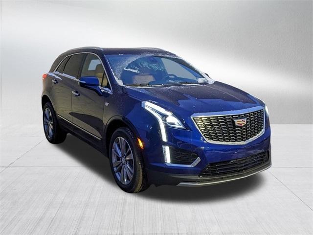 new 2025 Cadillac XT5 car, priced at $55,010