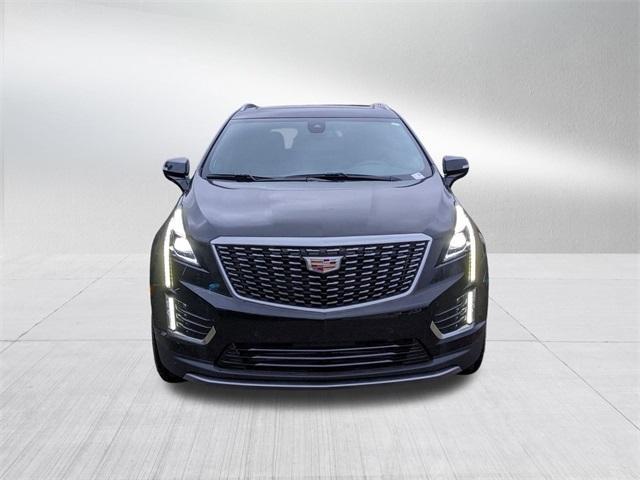 new 2025 Cadillac XT5 car, priced at $55,010