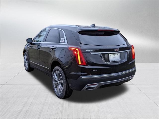 new 2025 Cadillac XT5 car, priced at $55,010