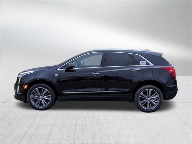 new 2025 Cadillac XT5 car, priced at $55,010