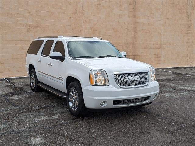 used 2014 GMC Yukon XL car, priced at $17,587