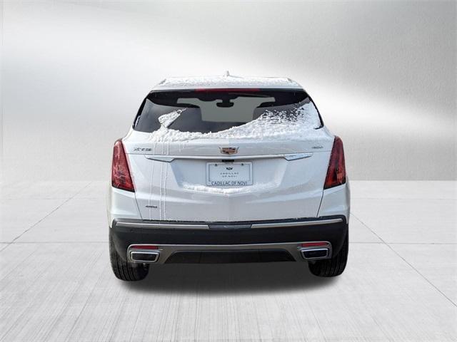 new 2025 Cadillac XT5 car, priced at $61,929