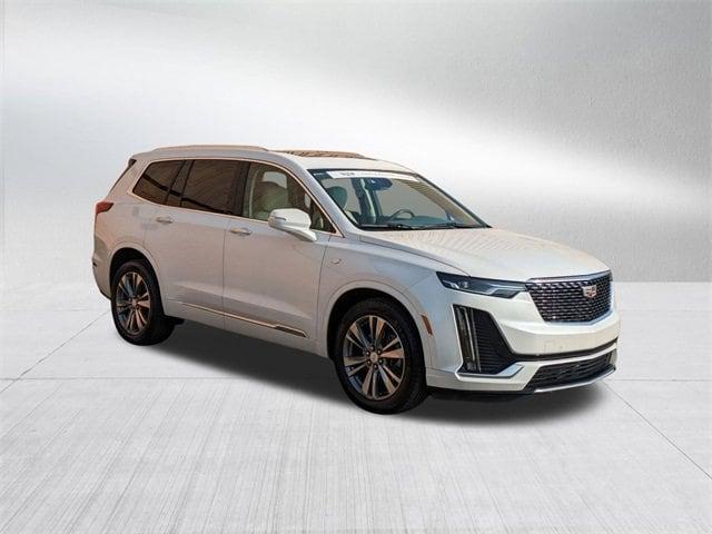 used 2022 Cadillac XT6 car, priced at $34,522