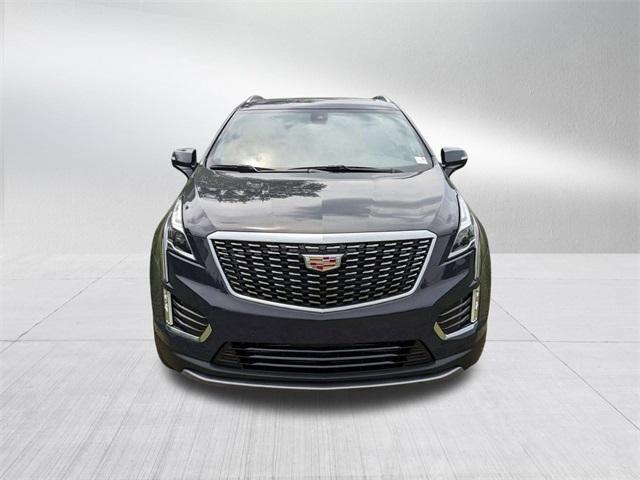 new 2025 Cadillac XT5 car, priced at $55,010