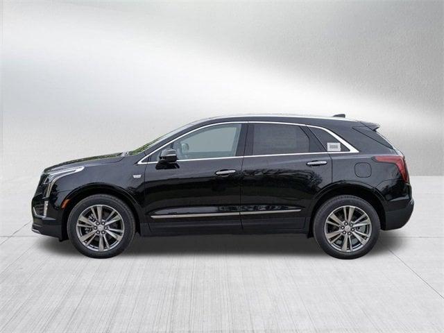 new 2025 Cadillac XT5 car, priced at $55,409
