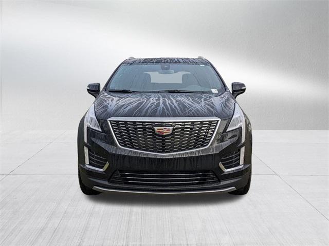 new 2025 Cadillac XT5 car, priced at $56,010