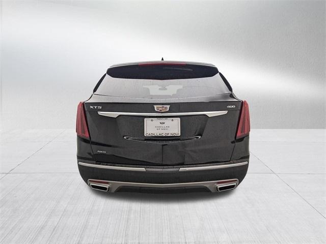 new 2025 Cadillac XT5 car, priced at $56,010