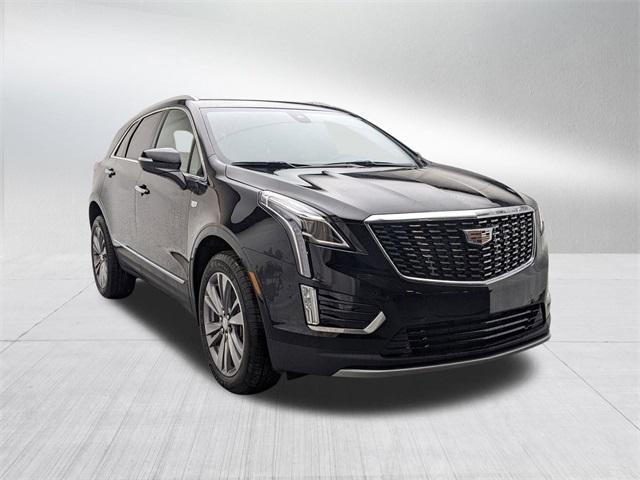 new 2025 Cadillac XT5 car, priced at $56,010