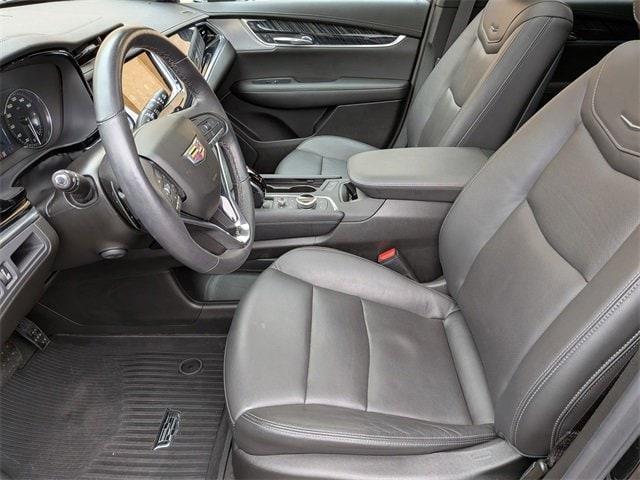used 2024 Cadillac XT6 car, priced at $42,995
