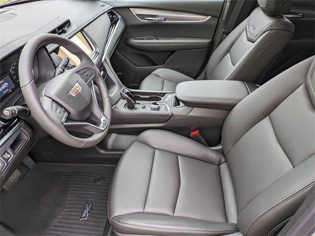 new 2025 Cadillac XT6 car, priced at $53,140