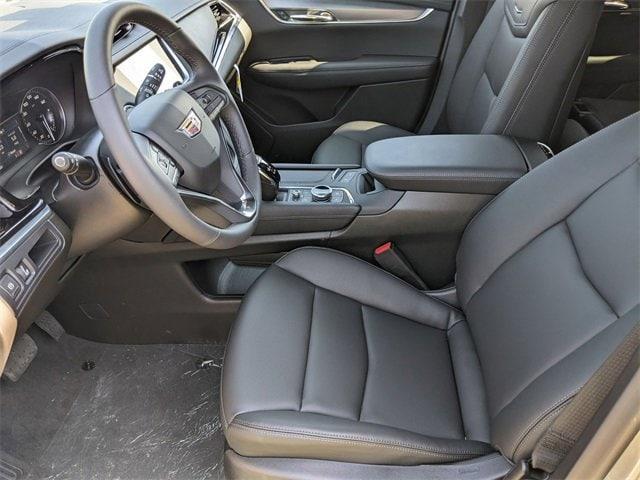 new 2025 Cadillac XT6 car, priced at $53,539