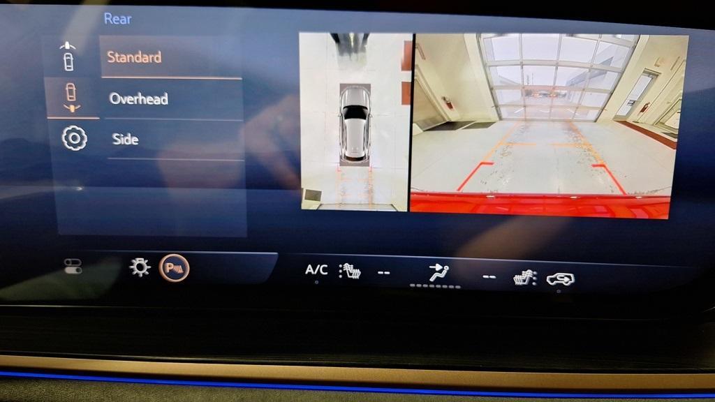 new 2025 Buick Envision car, priced at $37,999