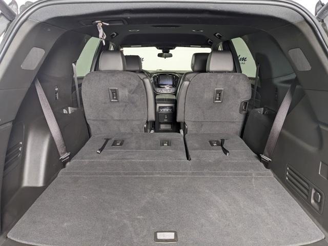 used 2023 Chevrolet Traverse car, priced at $32,499