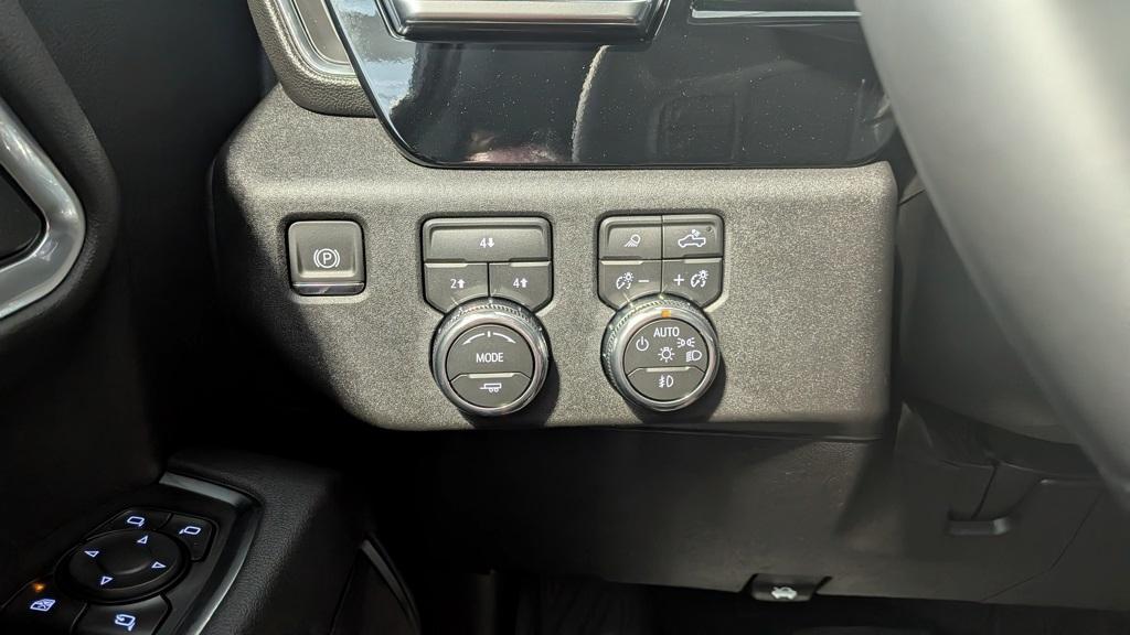 new 2026 GMC Sierra 2500 car, priced at $65,999