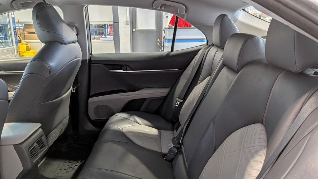 used 2018 Toyota Camry Hybrid car, priced at $19,495