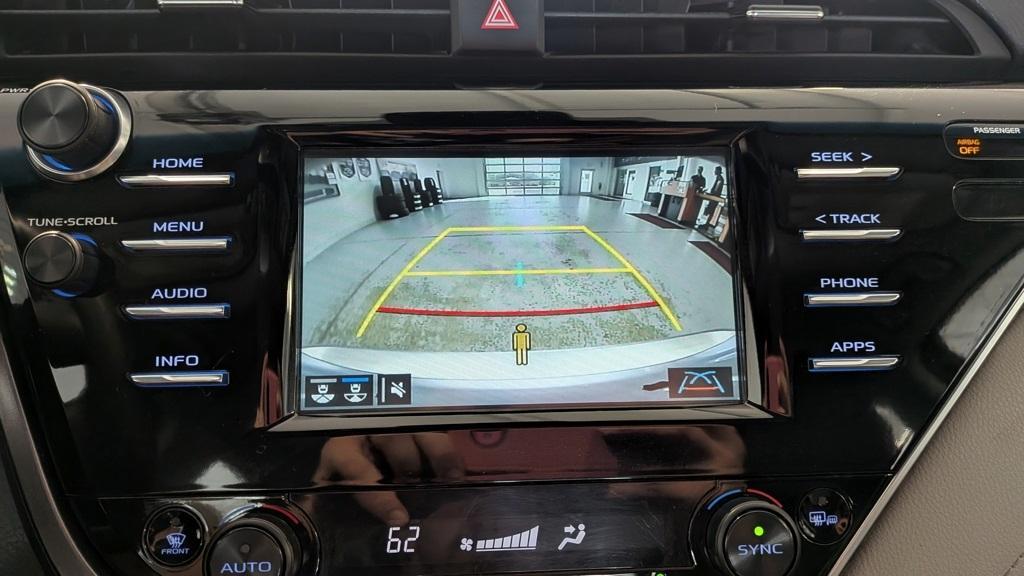 used 2018 Toyota Camry Hybrid car, priced at $19,495