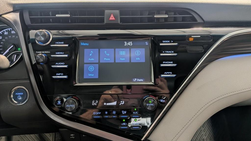 used 2018 Toyota Camry Hybrid car, priced at $19,495