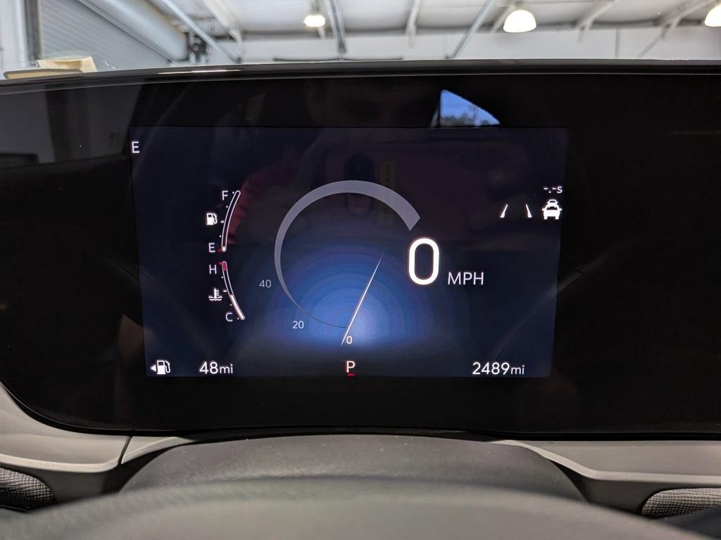 new 2025 Buick Envista car, priced at $27,366